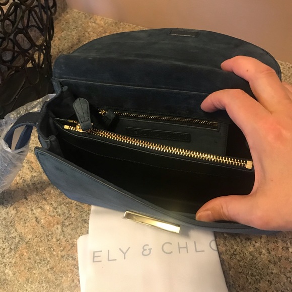 NWOT - Neely & Chloe Crossbody Bag - Picture 5 of 6